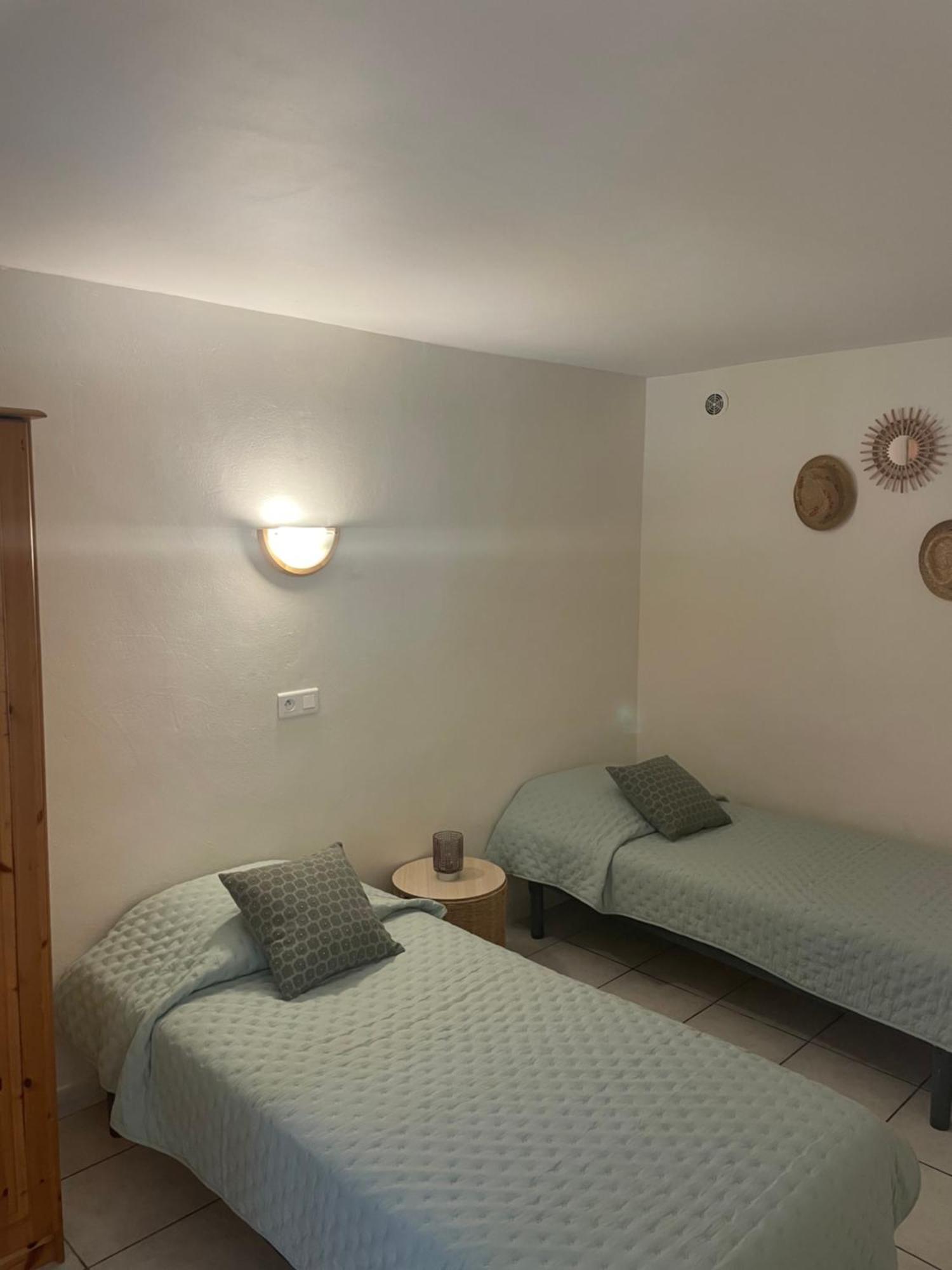 Camping La Cle Des Champs Καλβί Εξωτερικό φωτογραφία